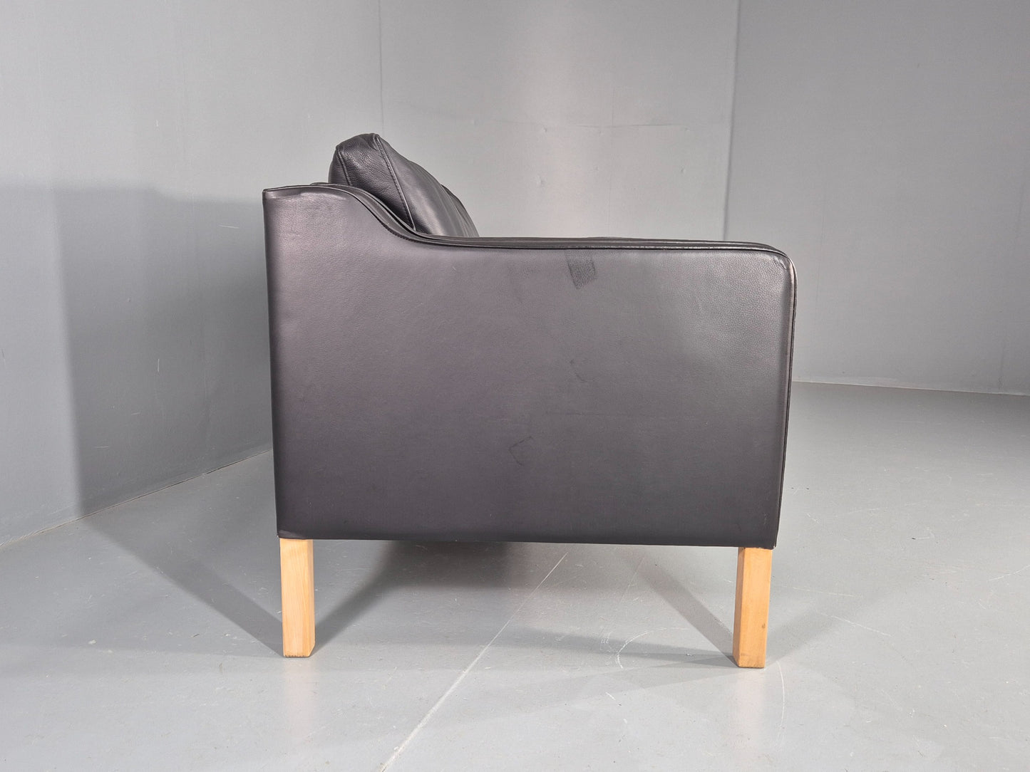 Vintage 3 Seater Sofa Danish Black Leather 1980s Retro Mid Century Style EB11938