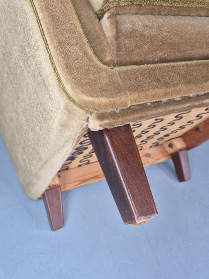 Vintage Mid Century Lounge Chair Danish Design 1960s Retro High Back EB12681
