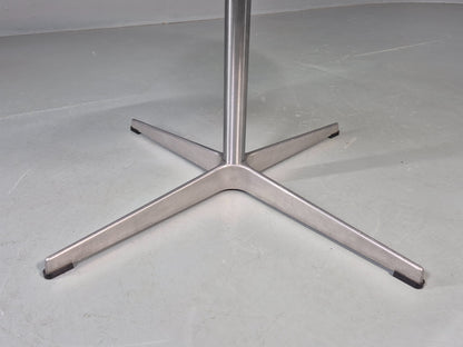 Vintage Fritz Hansen Circular Occasional Table Arne Jacobsen Design EB13004