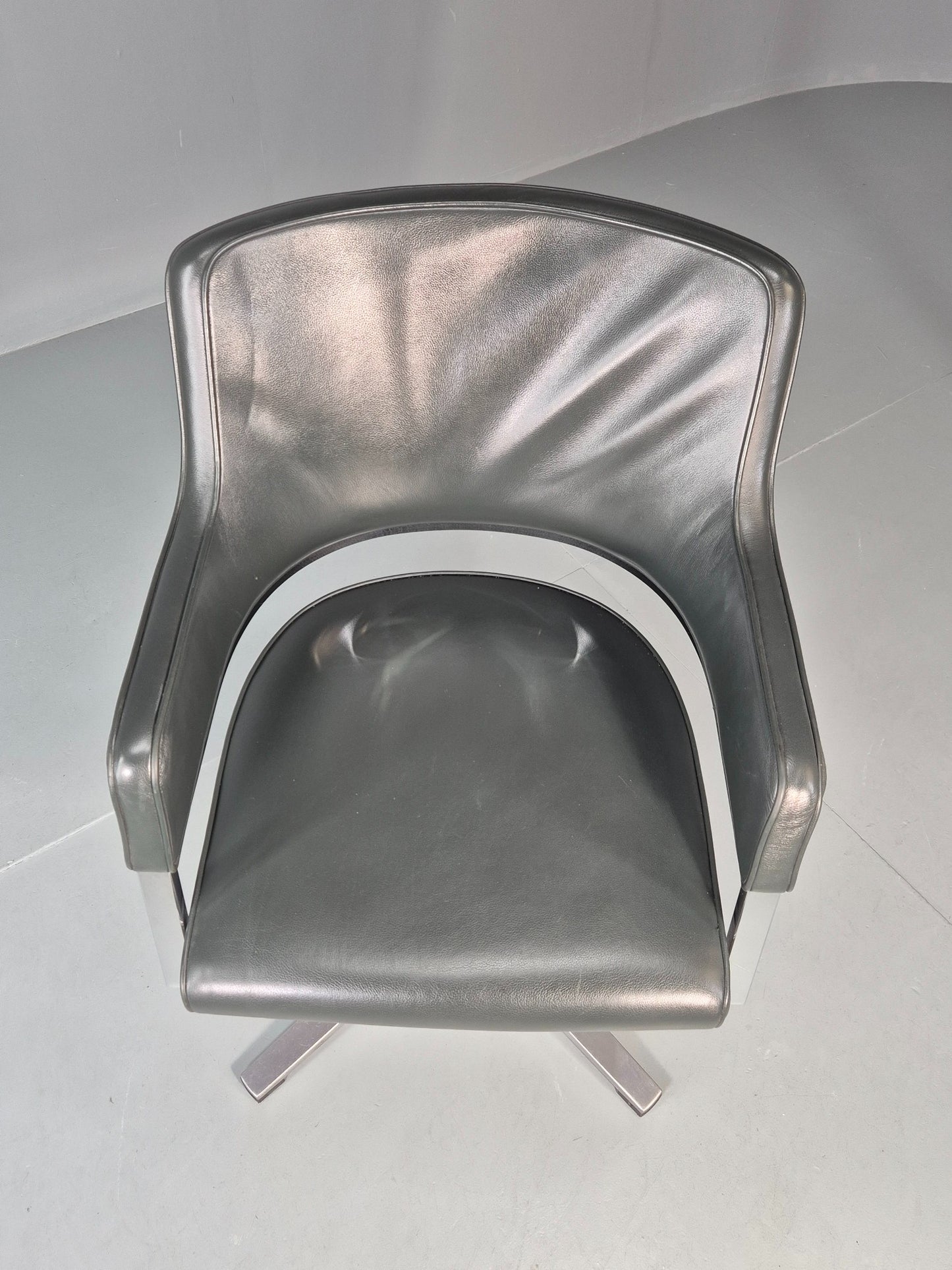 Vintage Brunner Tempus Executive Office Chair Modern Design Quality EB11721