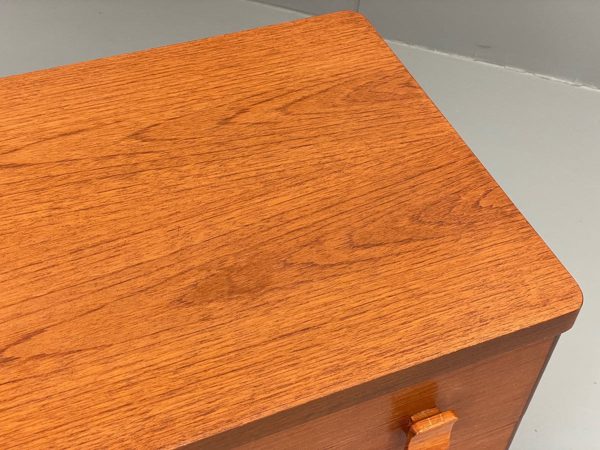 Vintage Teak Chest of Drawers By Stag 1970s Retro Midcentury Bedside EB12924