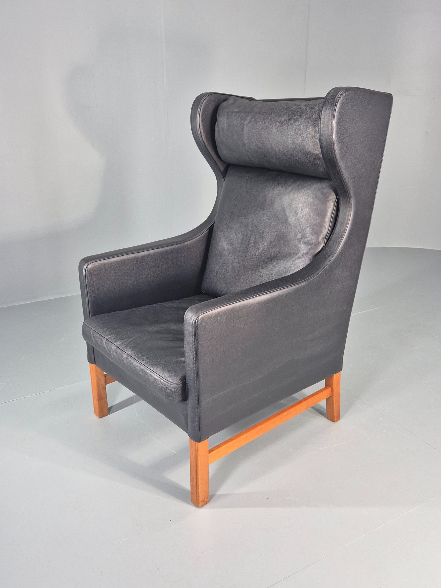Vintage Skippers Wing Back Lounge Chair 1970s Retro Danish Black Leather EB12379