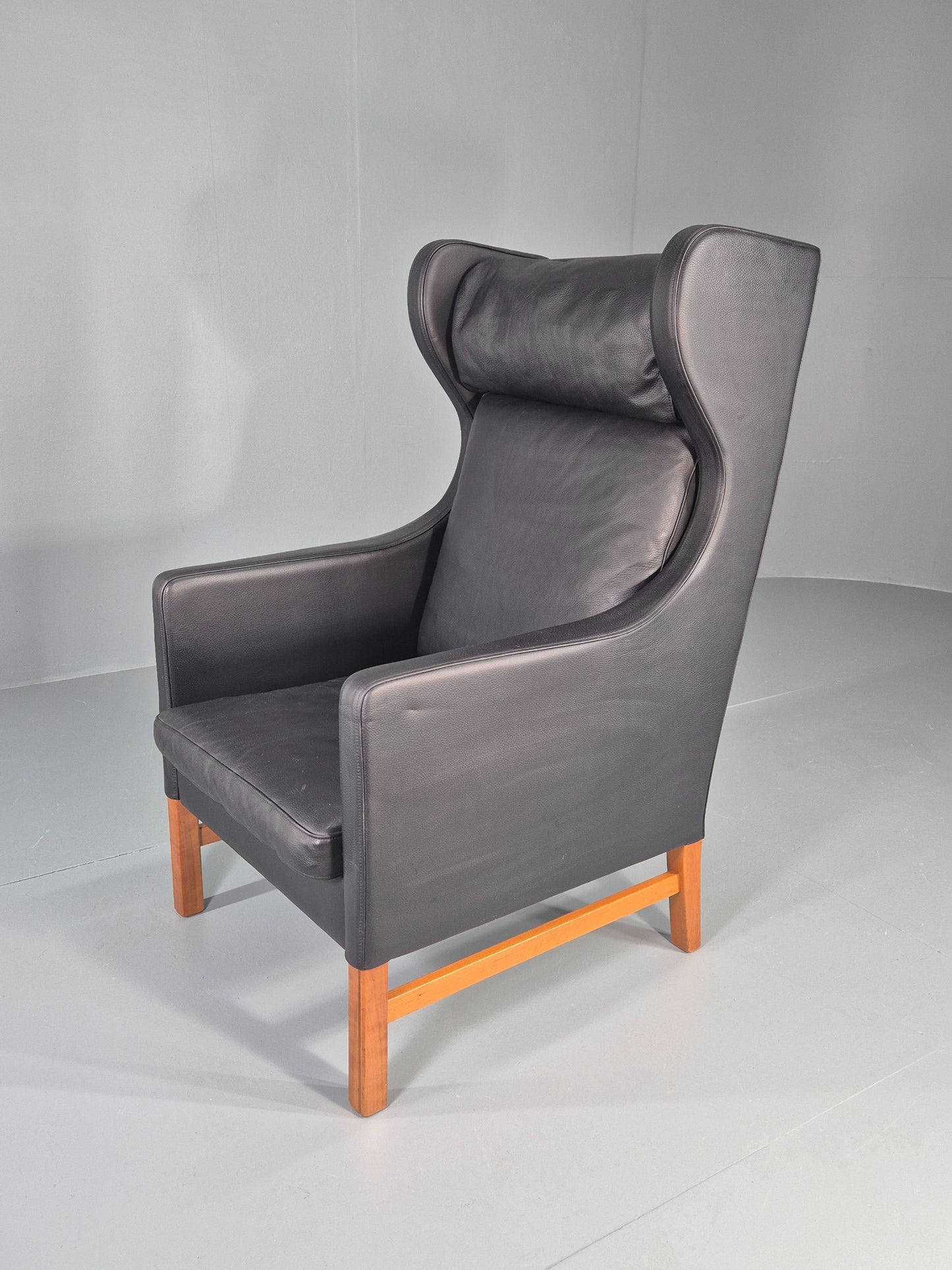 Vintage Skippers Wing Back Lounge Chair 1970s Retro Danish Black Leather EB12361