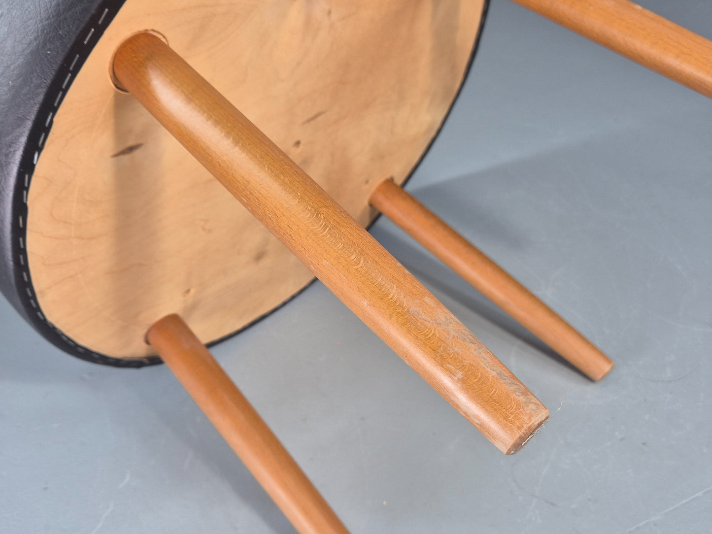 Vintage Danish Mid Century Footstool Black Vinyl Round Beech Legs Retro EB12092