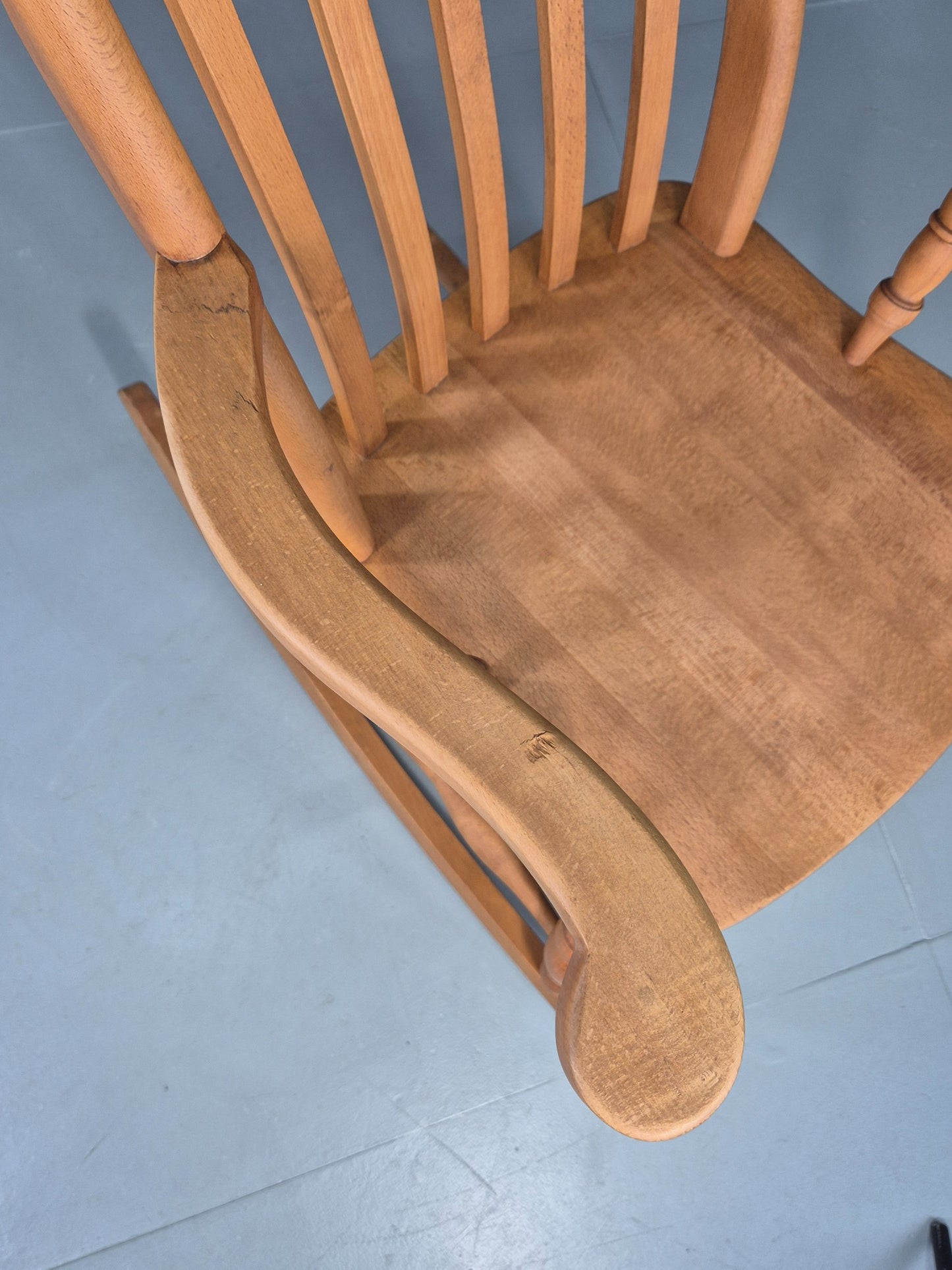 Vintage Traditional Farmhouse Rocking Chair 1970s Cottage Style Beech EB12473