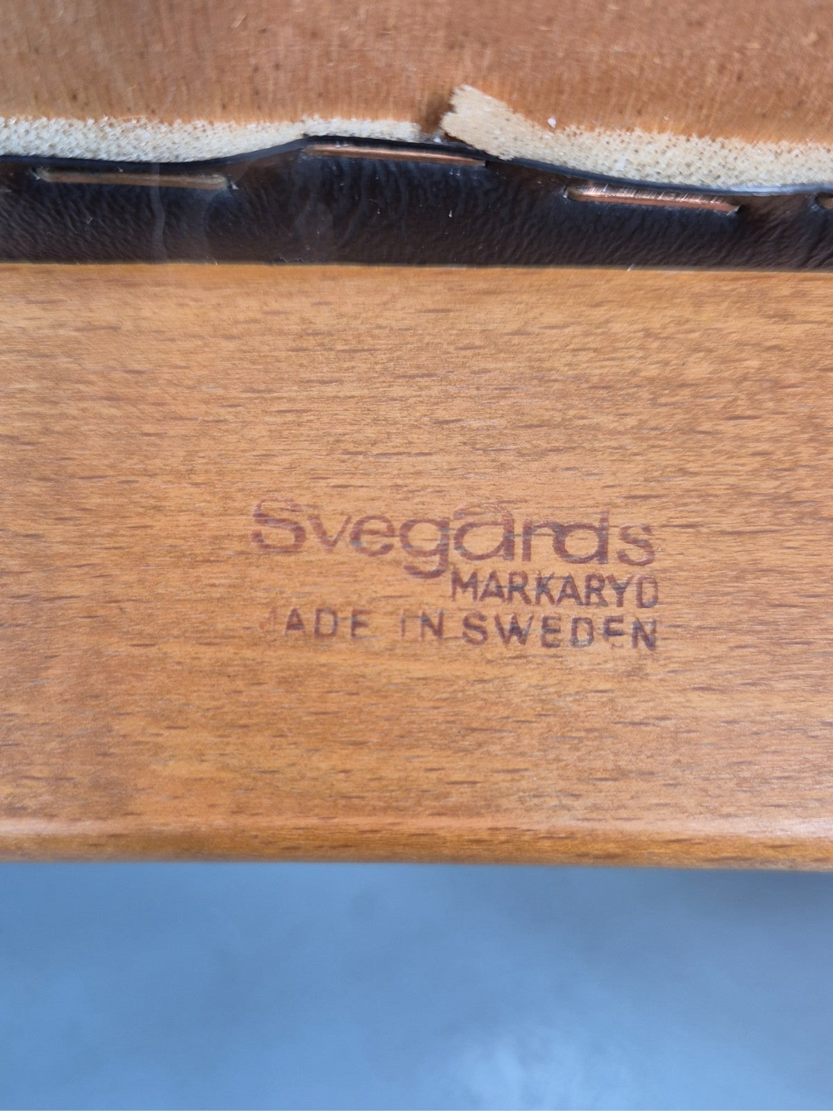 MIdCentury Desk Chair Sweden Teak Beech Vinyl 1960s Retro Svegards EB11071 MDIN