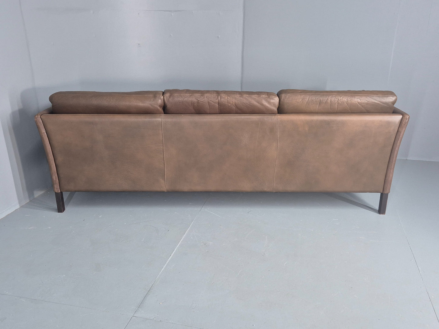 Vintage Thams 3 seater Sofa 1970s Denmark Leather Upholstery Retro MCM EB12446