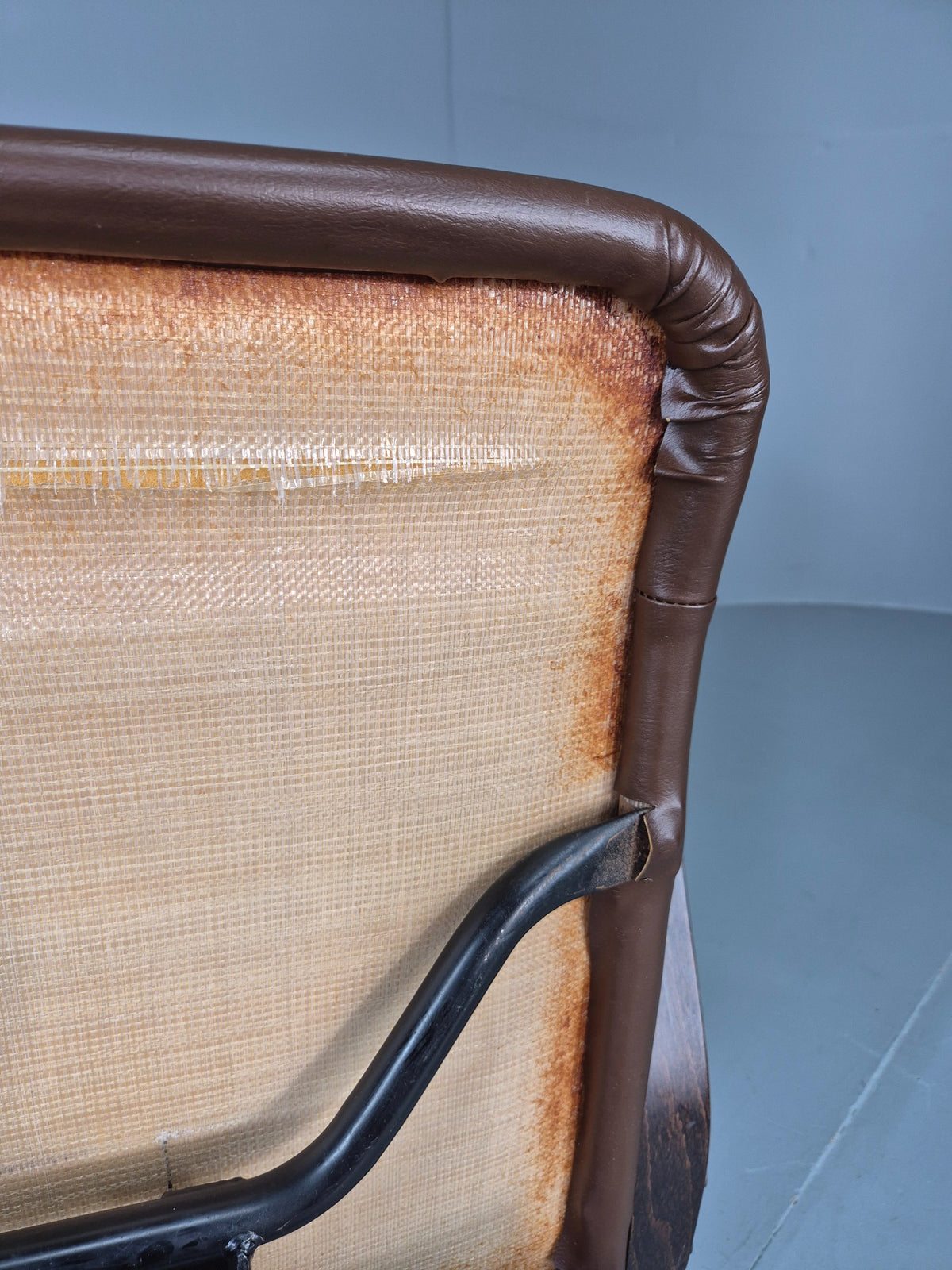 Vintage Danish Swivel Rock Lounge Chair Bentwood Frame Leather MCM Retro EB13090