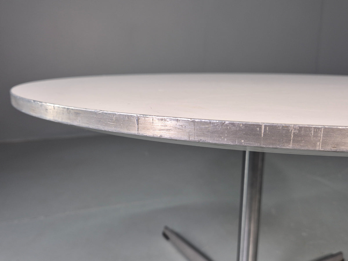 Vintage Fritz Hansen Circular Occasional Table Arne Jacobsen Design EB13004