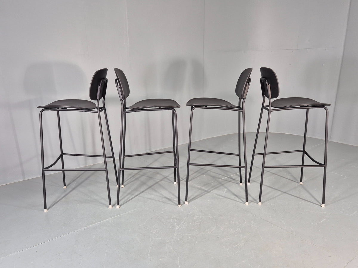 4 Tondina High Stools Infiniti Italian Design Black Plastic Pop Model  12998