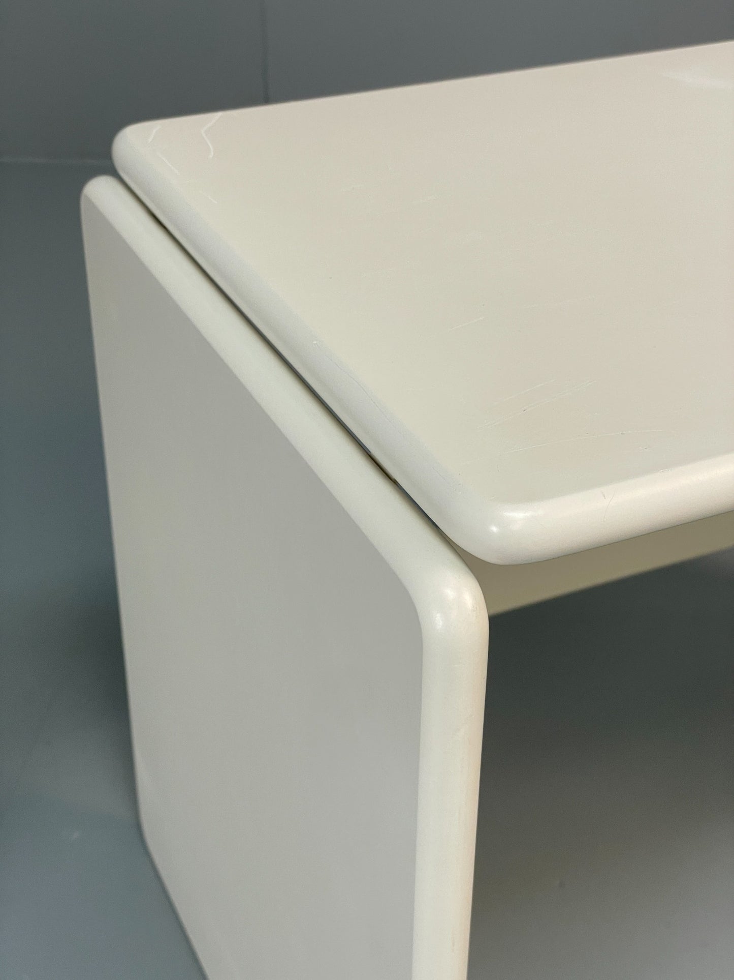 Vintage Nesting Tables White Retro Italian Side Tables 3 Curved EB12617