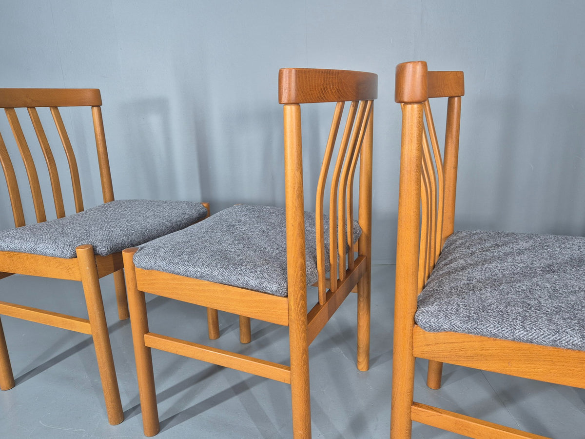 4 Vintage Mid Century Dining Chairs 1970s Retro New Upholstery Beech EB12785