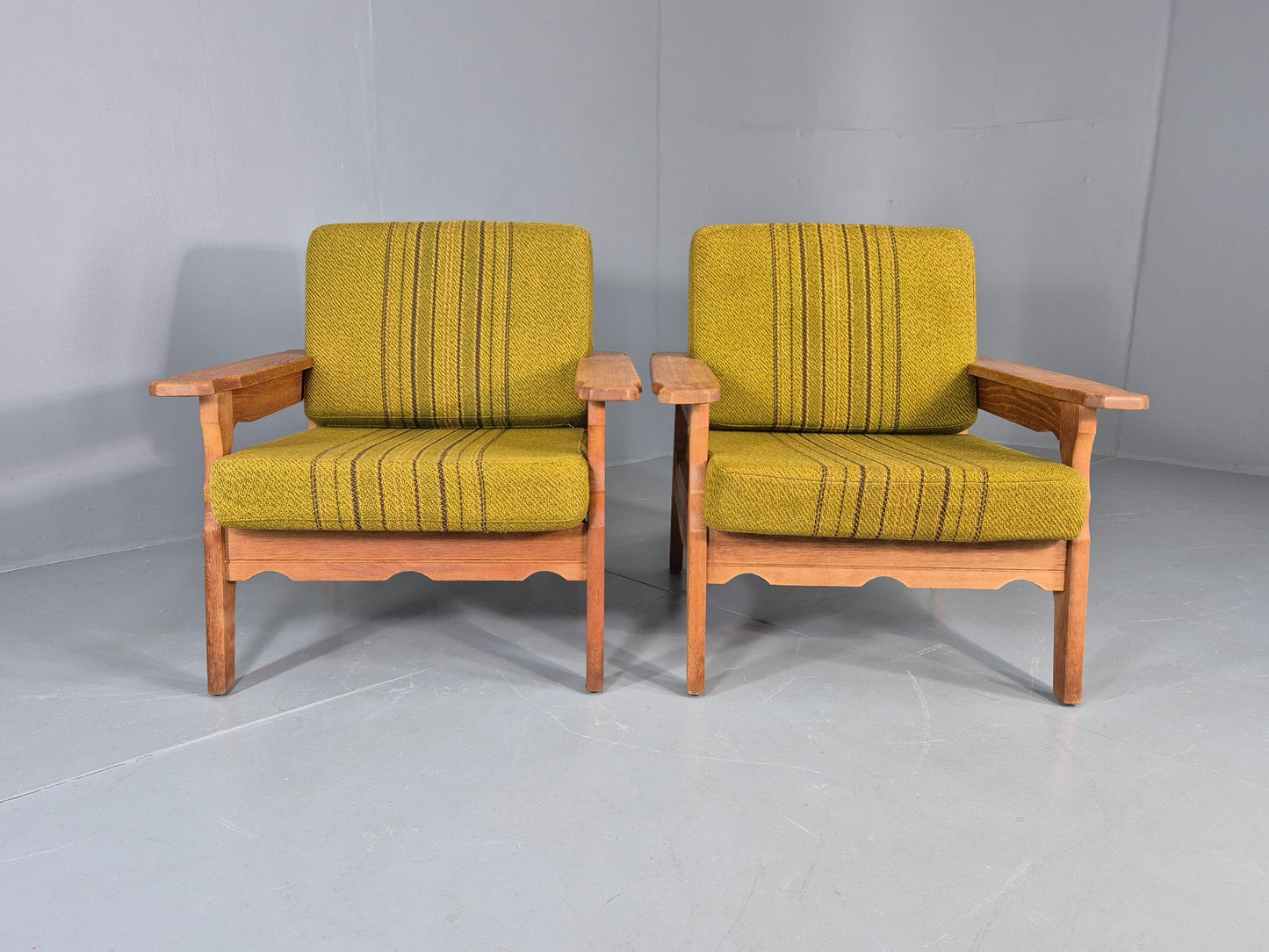2 Vintage Lounge Chairs 1970s Danish Kjaernulf Oak Frames Green Cushions EB12780