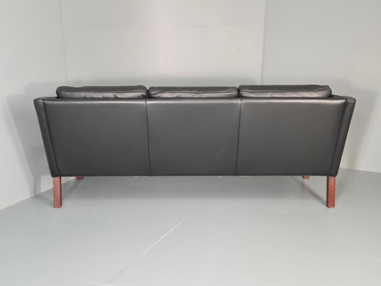 Vintage 3 seater Sofa Mid Century Skippers Black Leather Retro 1970s EB12172