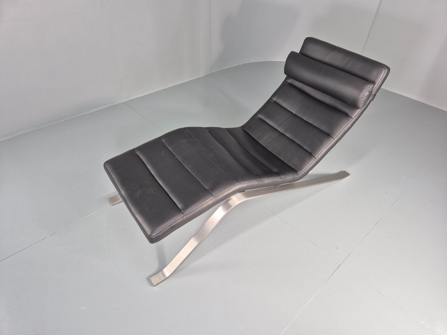 Vintage Bo Concept Chaise Longue Black Leather Brushed Steel Modern  EB12469