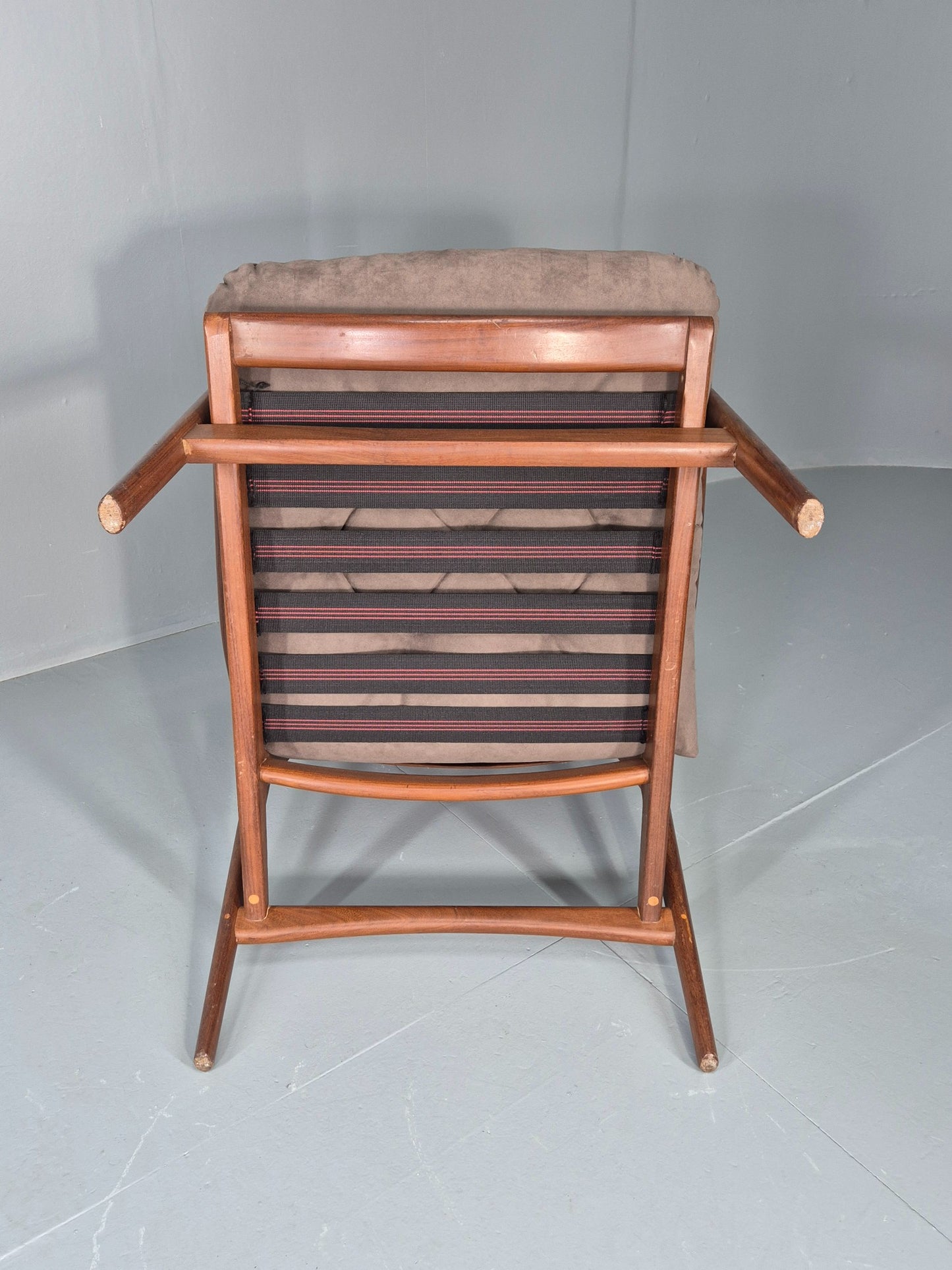 Vintage Guy Rogers New Yorker Longe Chair New Upholstery 1970s Retro EB11958