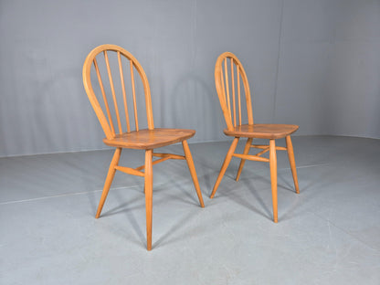 2 Ercol Windsor Chairs Elm and Beech 4 Stick Model 1960s Retro EB12269
