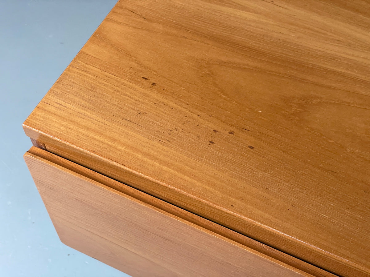 Vintage Teak Drawer TV Unit By Beaver & Tapley Retro Storage EB13155