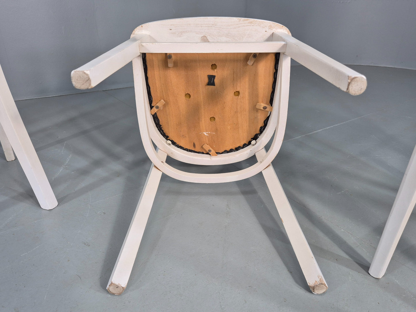 4 Vintage Kitchen Chairs 1960s Retro Black Vinyl and White Painted EB12584