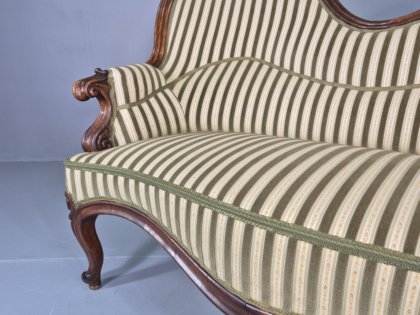 Antique Neo Rococo Serpentine Sofa Danish Mahogany Frame Green Cream EB12702