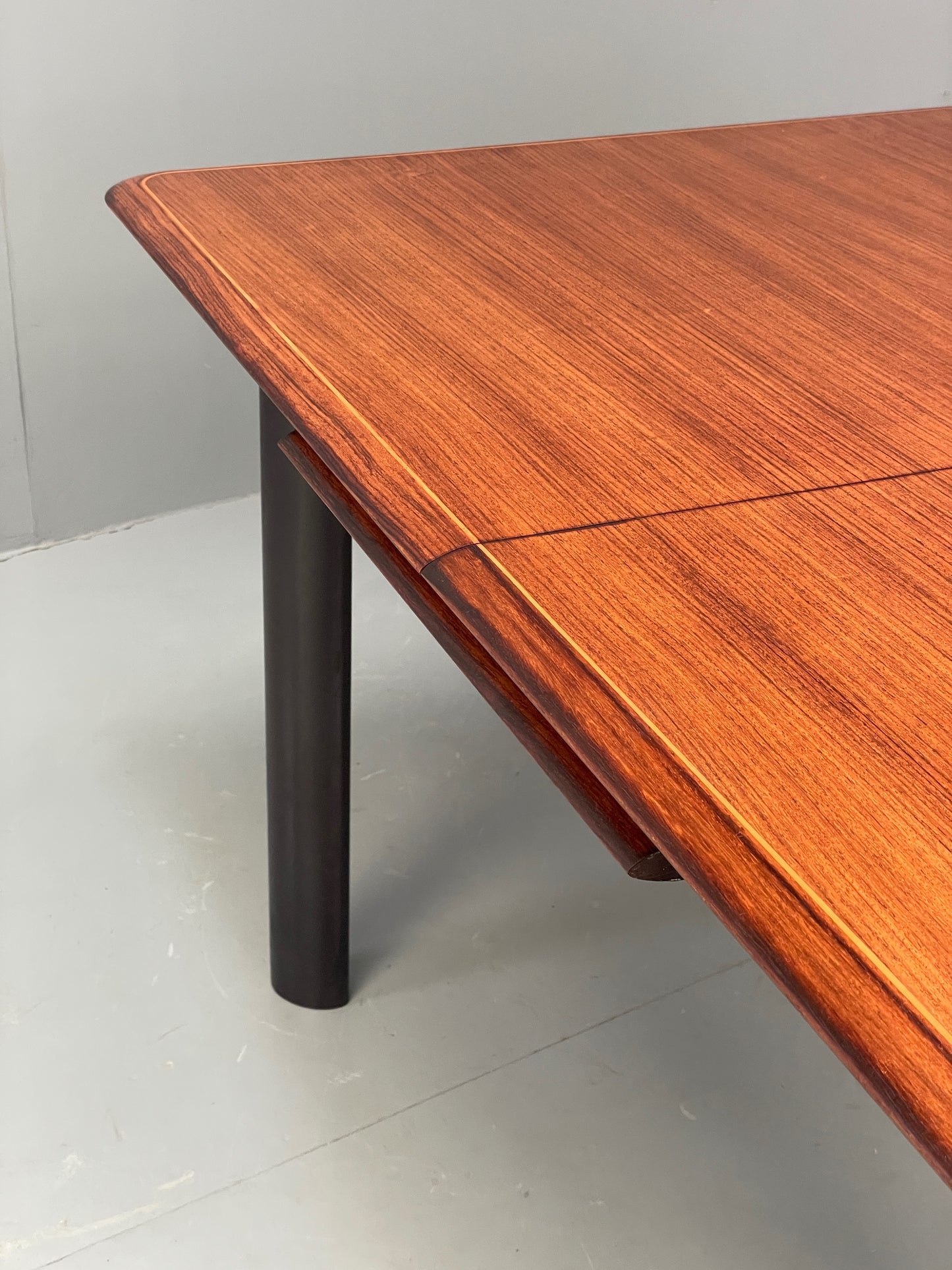Vintage Walnut Dining Table Extending Mid Century 1960s Sprung Retro EB12291