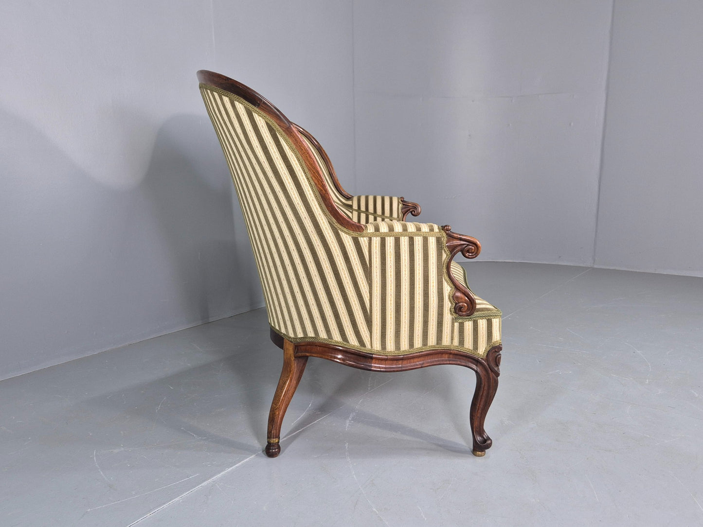 Antique Neo Rococo Serpentine Sofa Danish Mahogany Frame Green Cream EB12702