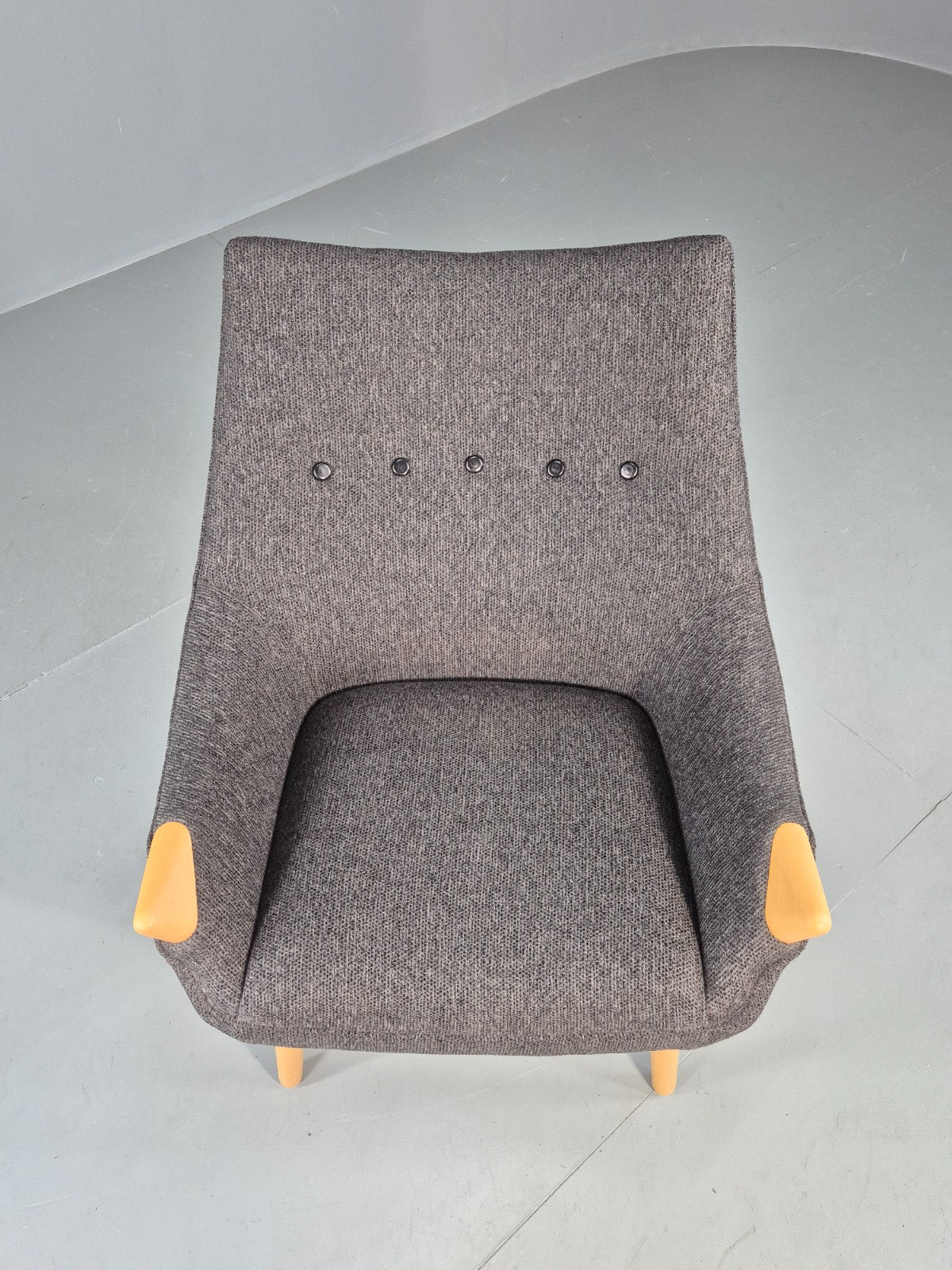 Vintage Mama Bear Matzform Lounge Chair Grey Beech Danish Modern Design EB12317