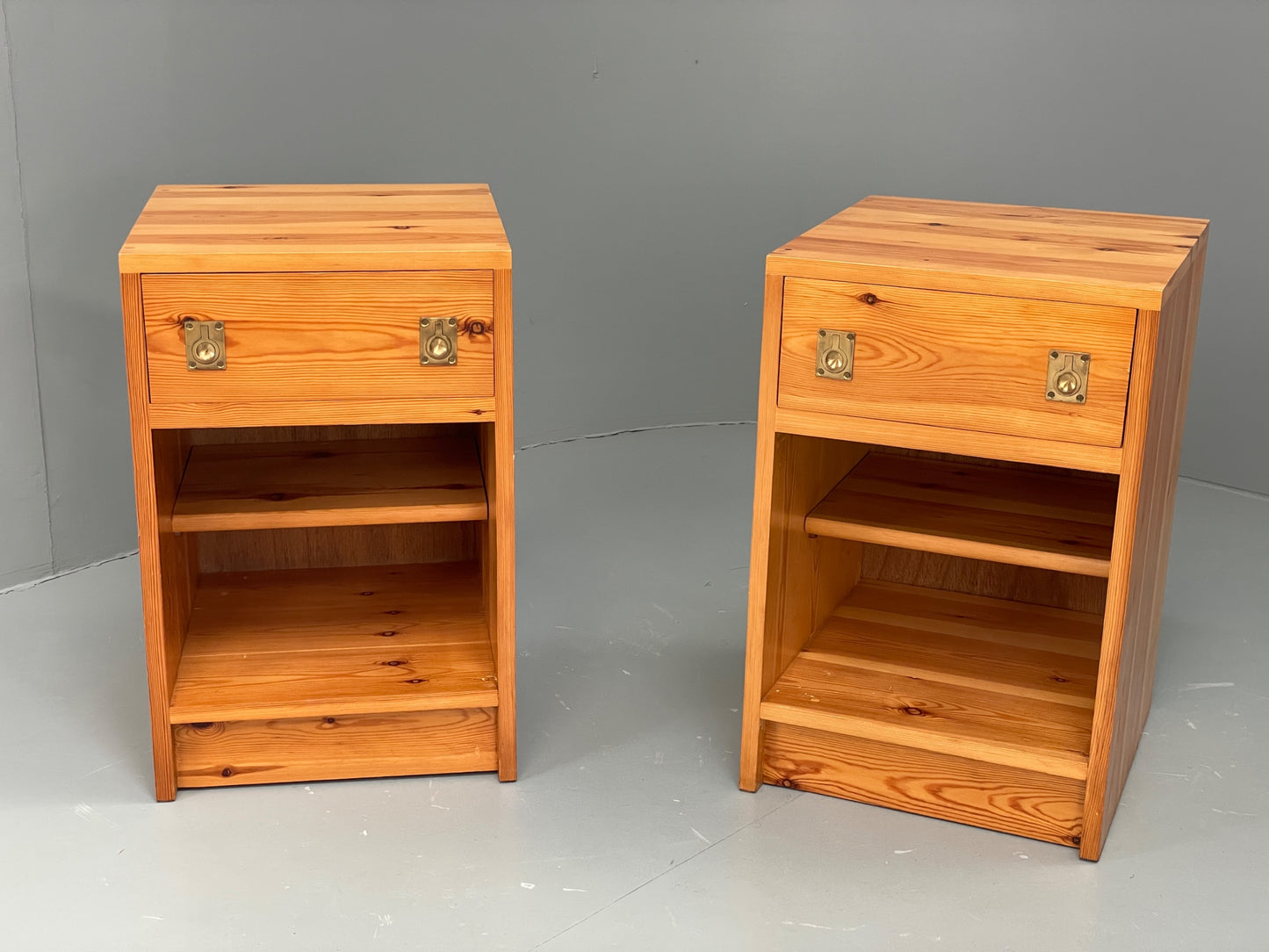 Vintage Pine Bedside Cabinets Pair 1970s Retro Drawers Brass Handle EB12904