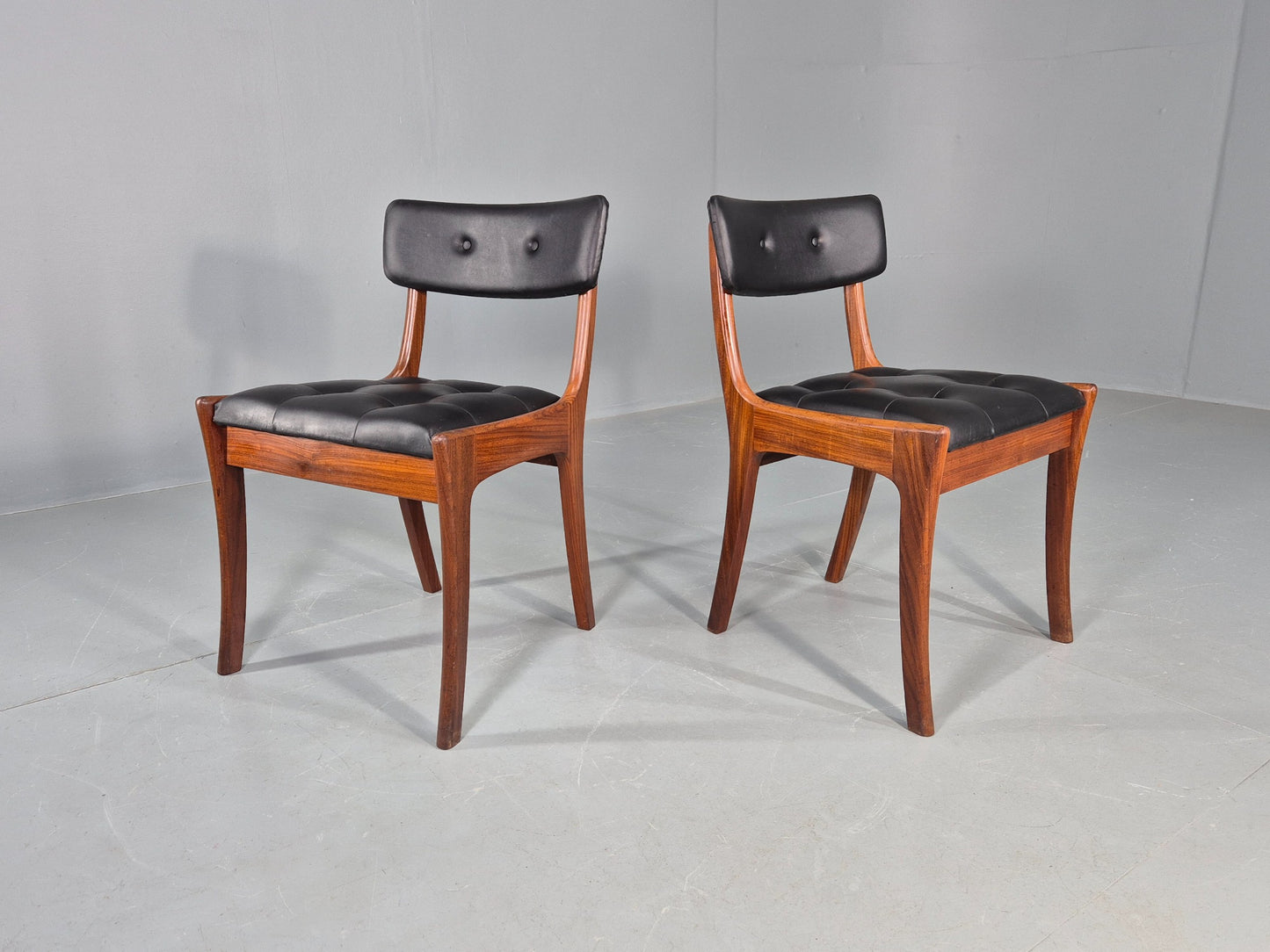 2 Vintage Dining Chairs Vanson Peter Hayward Design Retro MCM Teak EB10181