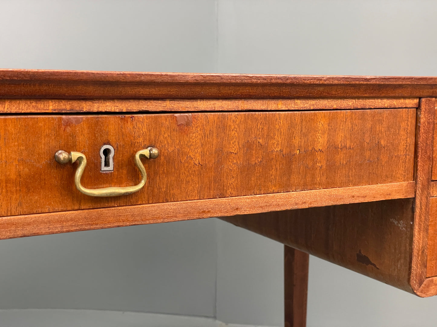 Vintage 1950s Mahogany Desk Mid Century Danish Drawers Brass EB10820