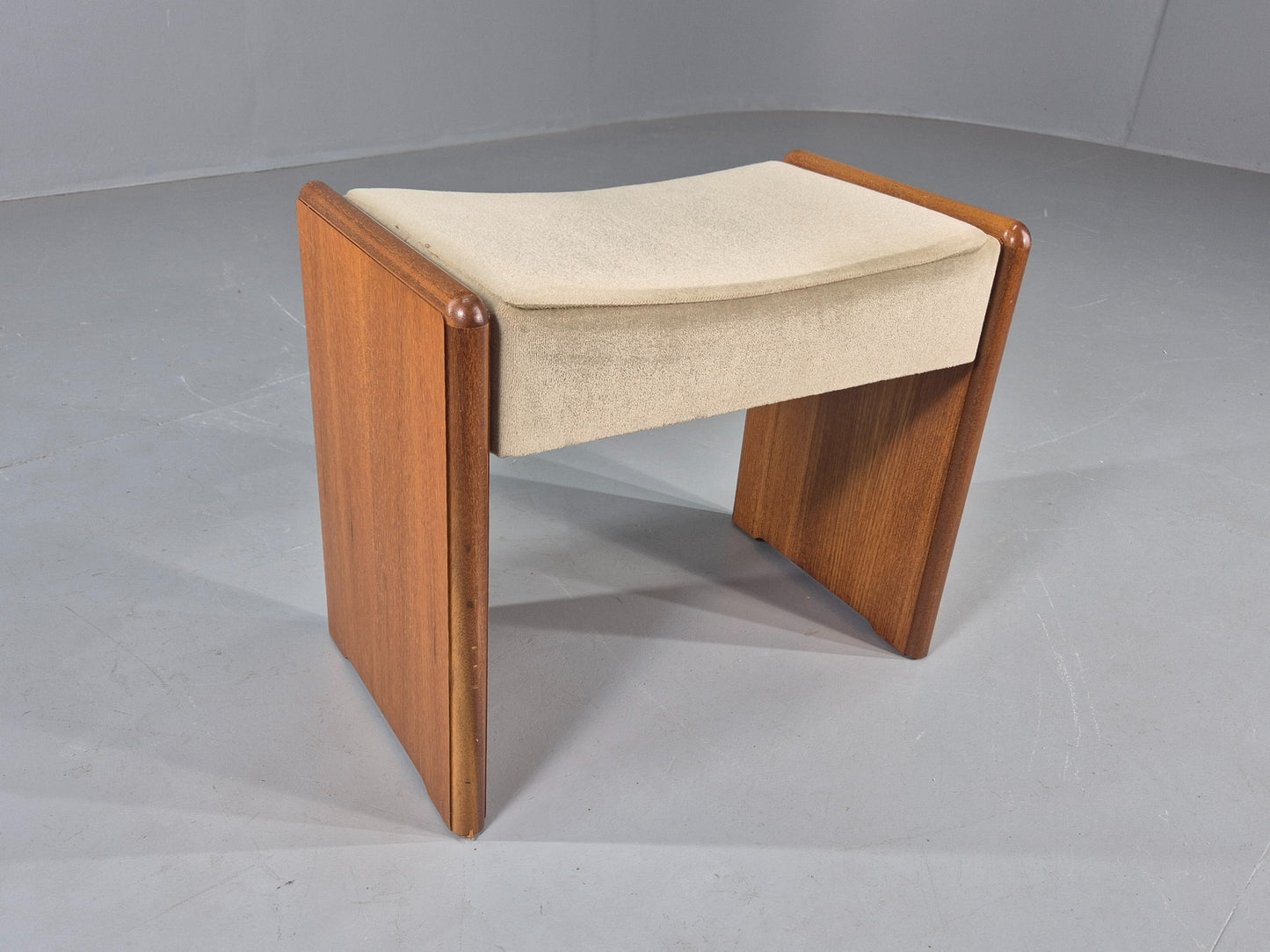 Vintage Teak Footstool 1980s Design Retro  EB12007