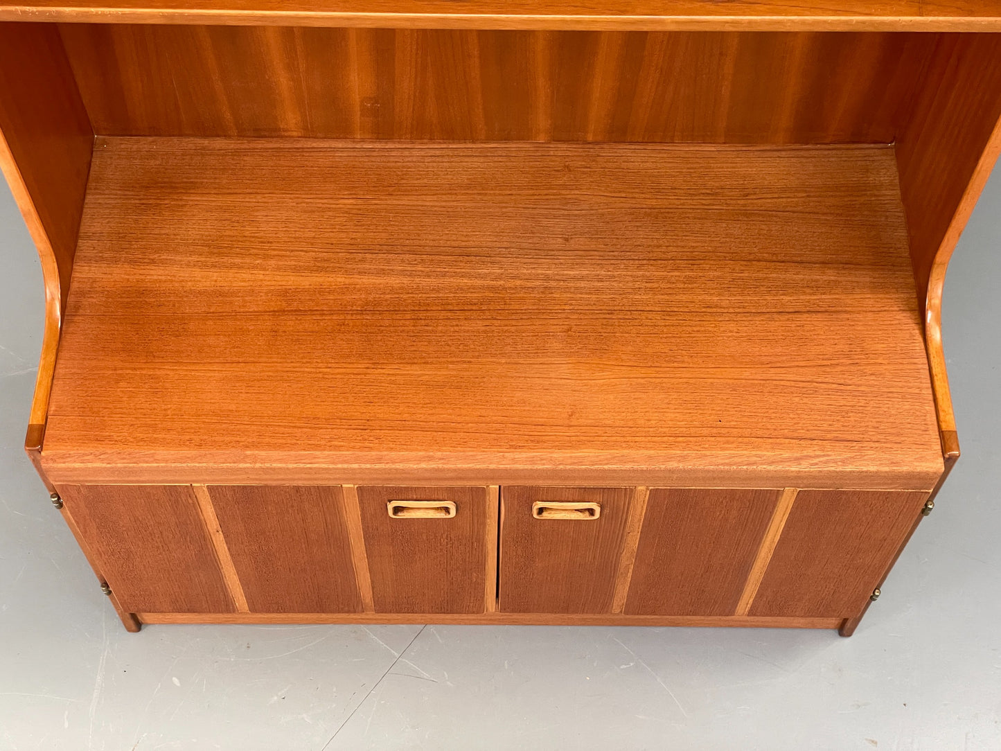 Vintage Teak Wall Unit Jentique 1970s Retro Shelving Glazed EB11972
