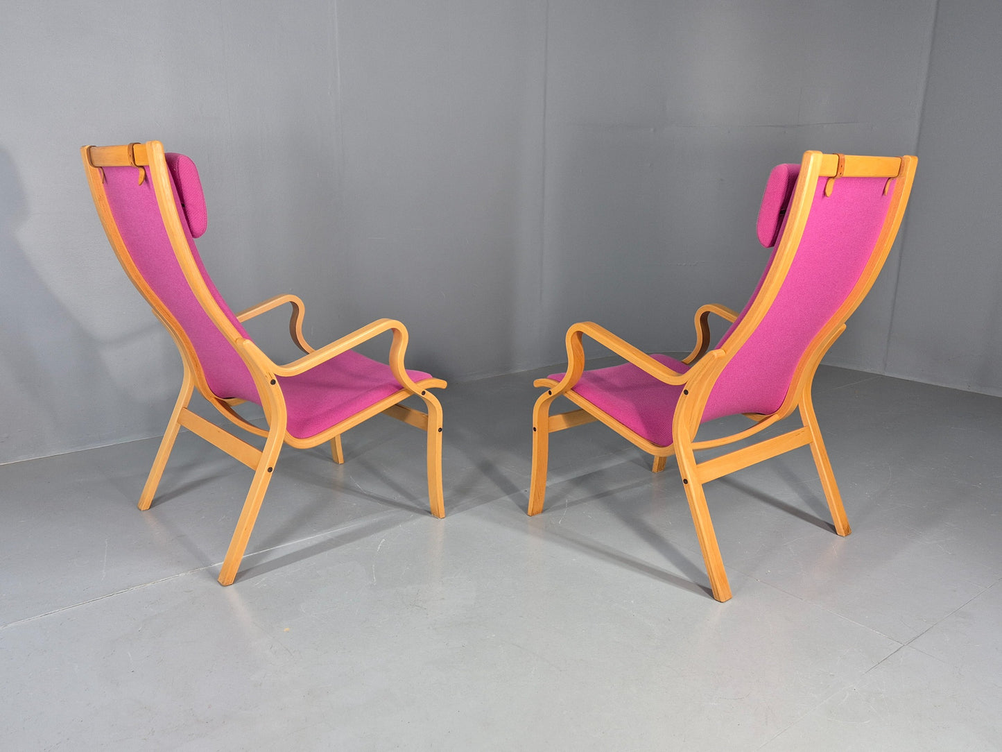 2 Vintage Bentwood Lounge Chairs Finn Ostergaard Pink Wool Retro EB12143