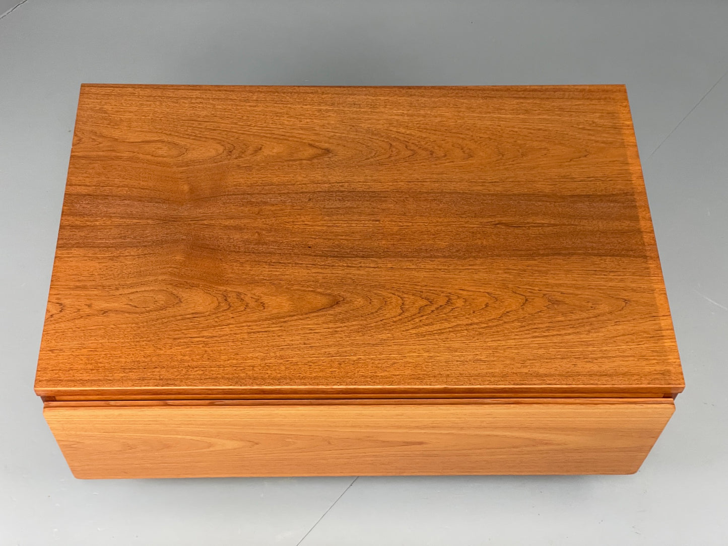 Vintage Teak Drawer TV Unit By Beaver & Tapley 1980s Retro EB12824