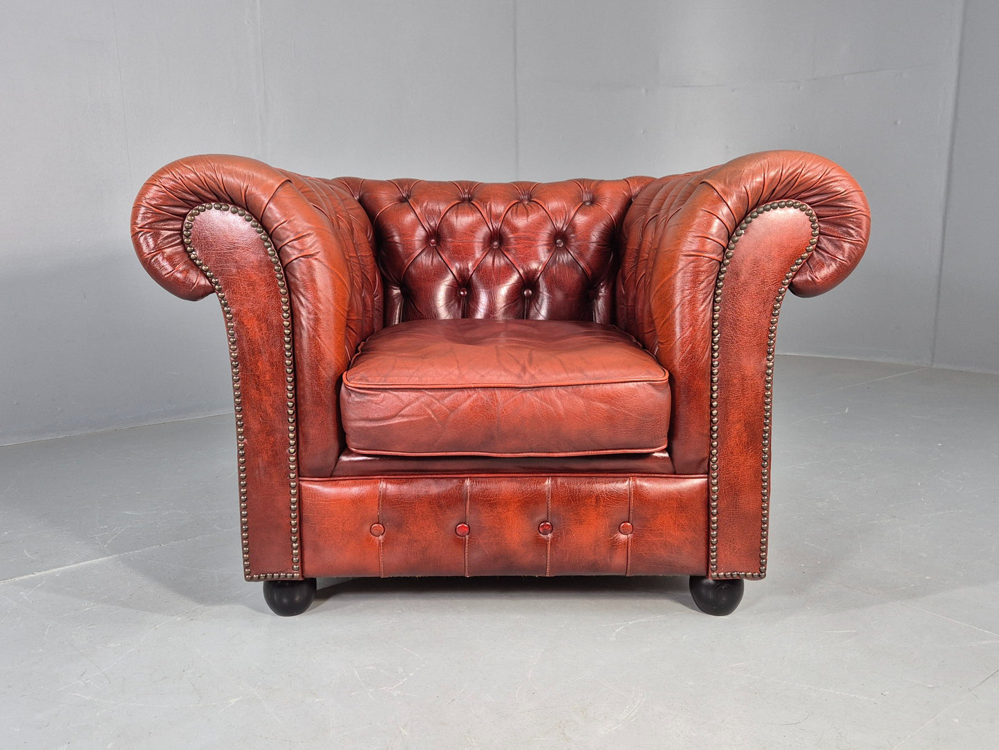 Vintage Chesterfield Club Chair Red Leather 1970s Retro EB12252