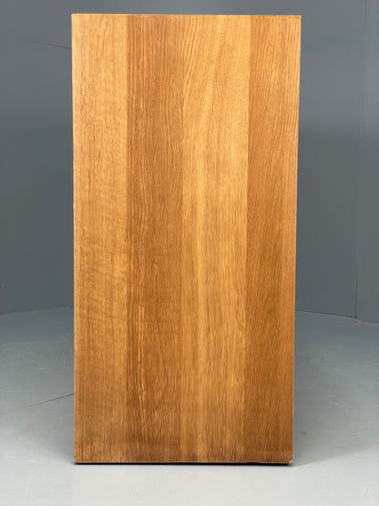 Contemporary Oak Sideboard Solid Doors Drawers Bi-fold Golden EB12287