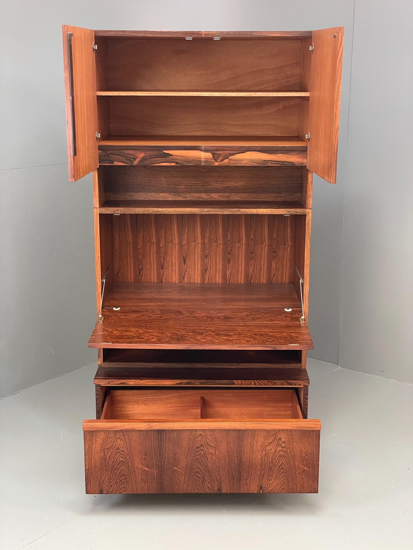 Vintage Wall Unit Archie Shine Sideboard Cabinet Mid Century Drawer EB12823