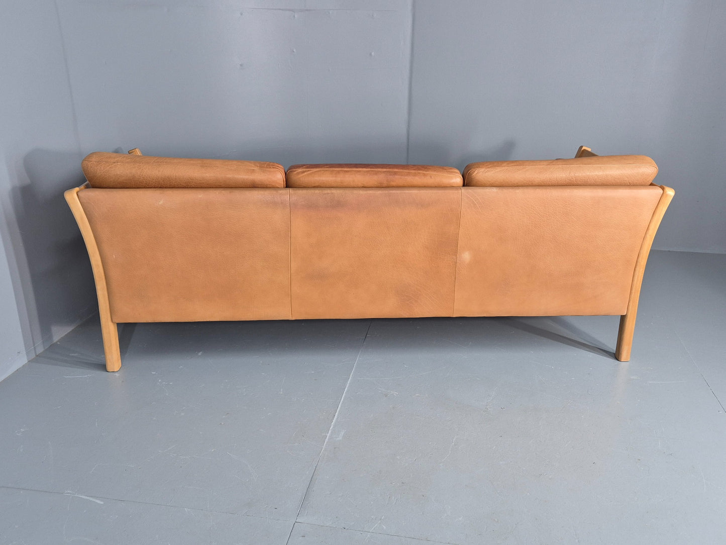 Vintage Stouby 3 seater Sofa Tan Leather 1980s Retro Mid Century Modern EB11610
