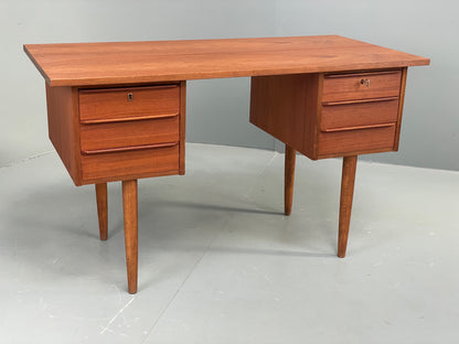 Vintage Danish Teak Desk Mid Century Retro Drawers Beech Legs EB12334