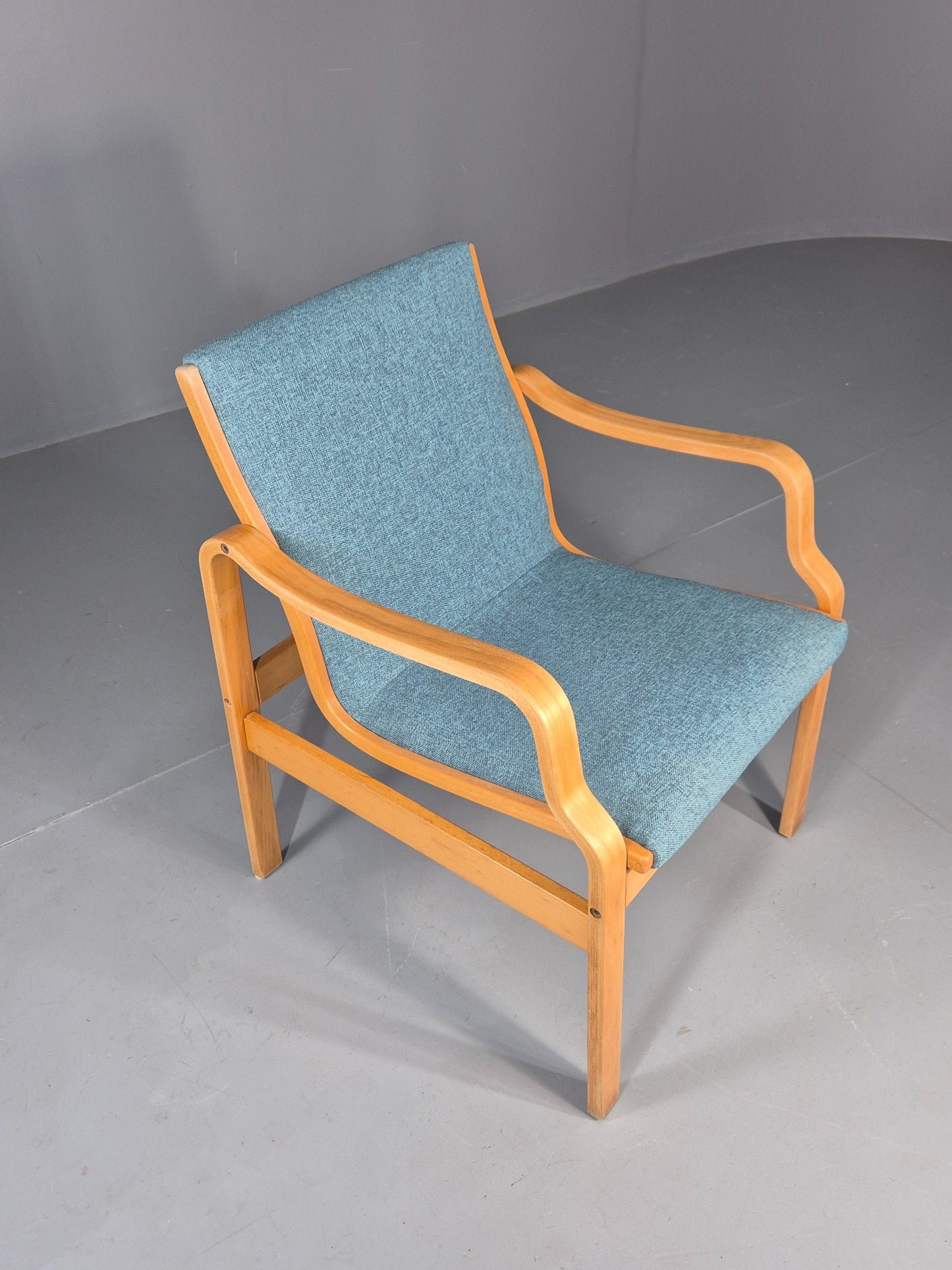 Vintage Danish Bentwood lounge chair fasterup New Upholstery Retro 1970s EB12001