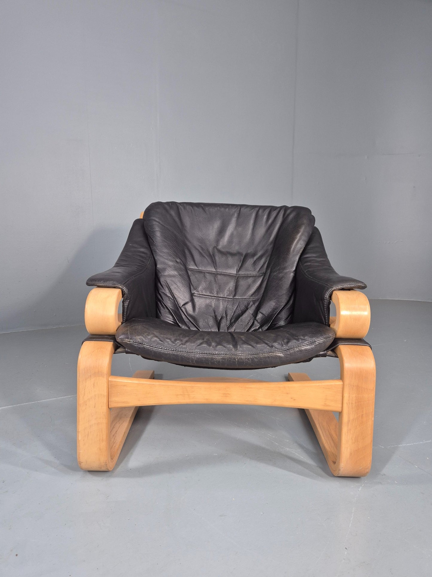 Vintage 1970s Lounge Chair Krokken By Fribytter Leather Bentwood Retro EB11999