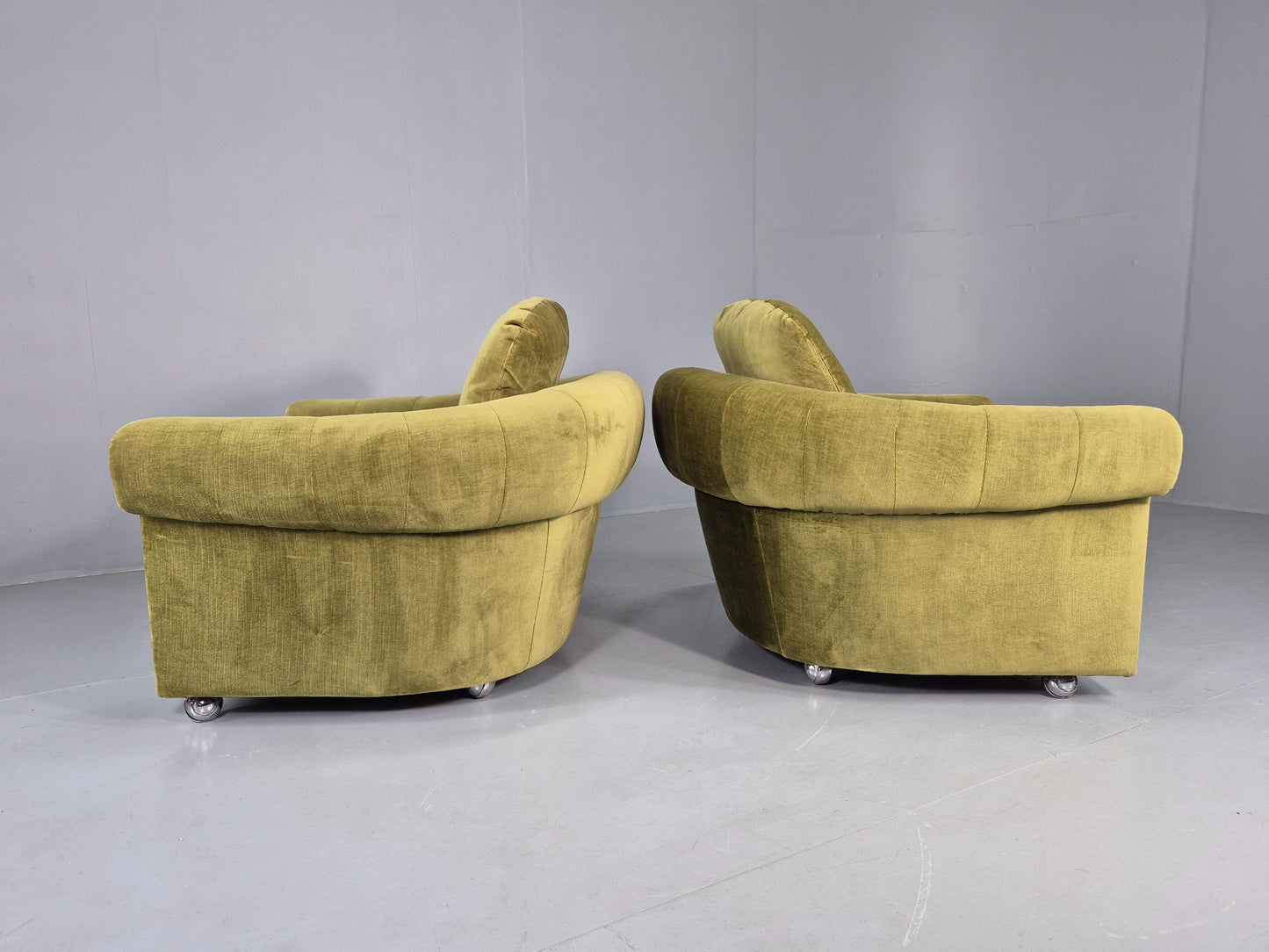 2 Vintage 1970s Lounge Chairs Danish Design Green Velvet Velour Retro EB12640