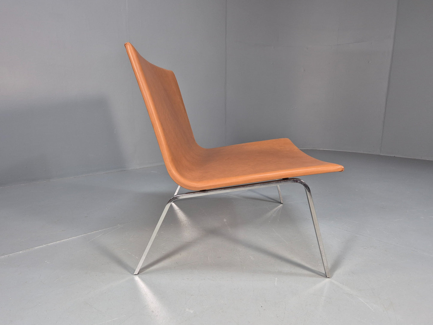 Vintage Tacchini Leather Lounge Chair Chrome Frame Modern Design EB9949