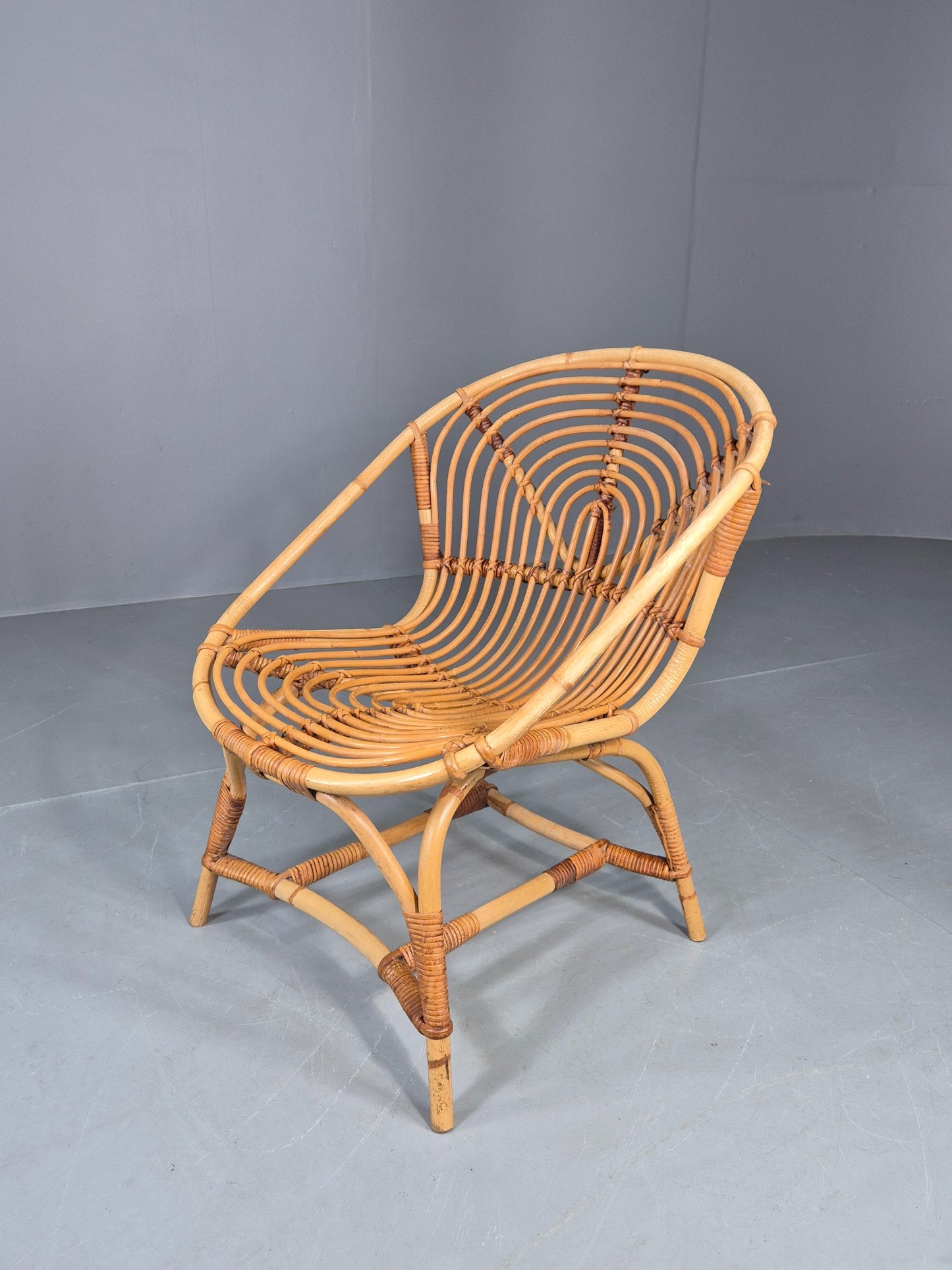 Vintage 1970s Cane work Lounge Chair Stylish Quality Retro EB11601