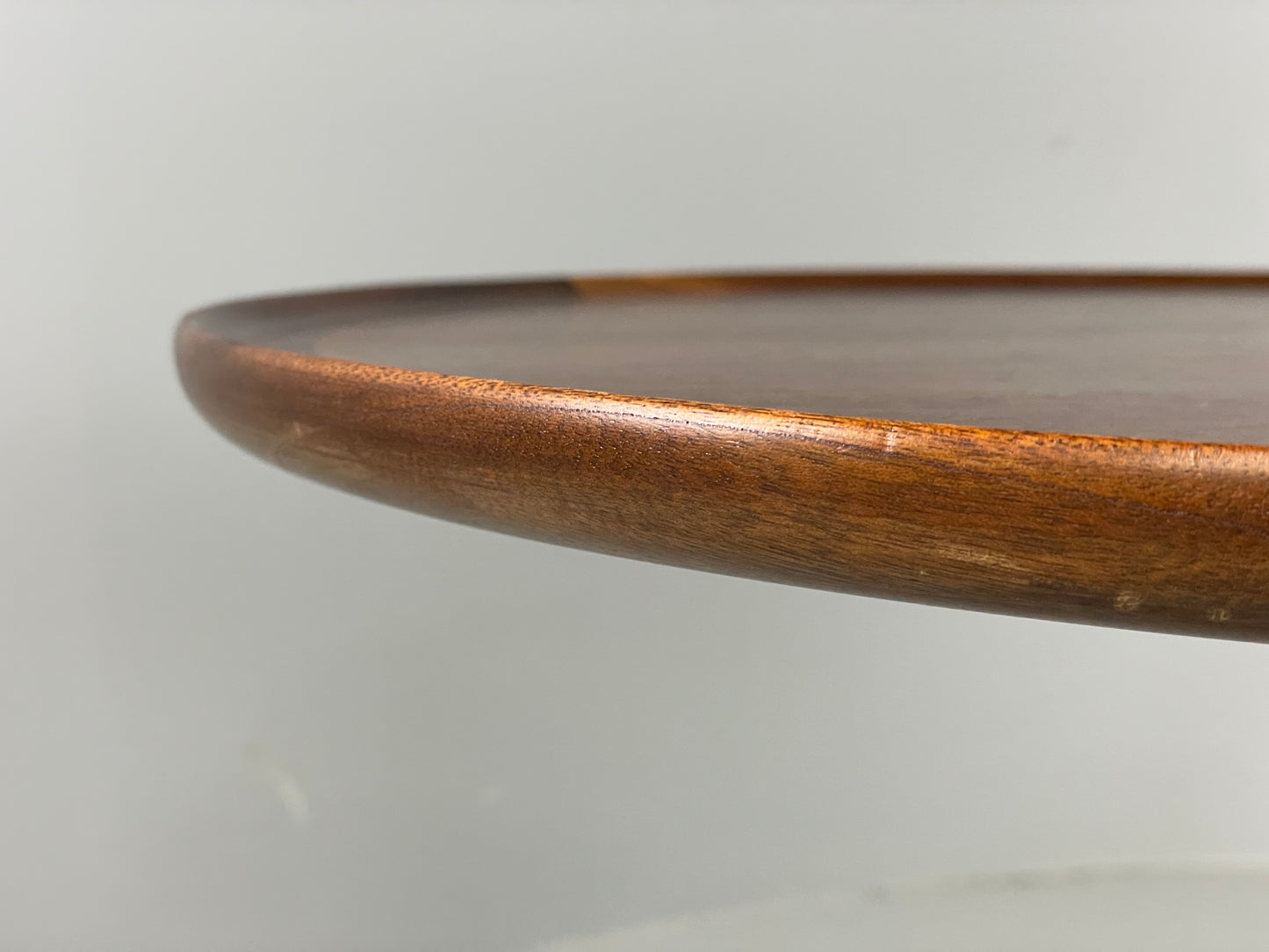Vintage Circular Side Table 1950s Danish Walnut Mahogany Coffee Table EB12276