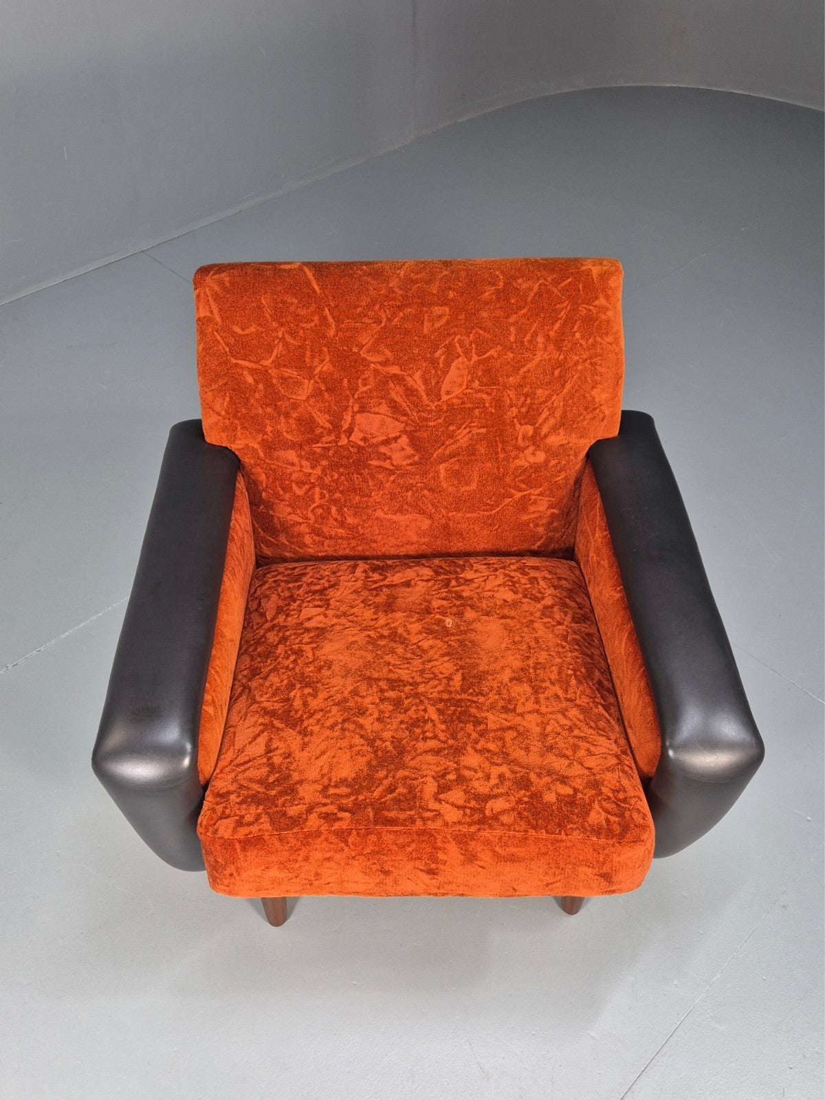 Vintage 1960s Lounge Chair Vinyl Orange Velour 1960s Retro MCM EB10569a MNOR