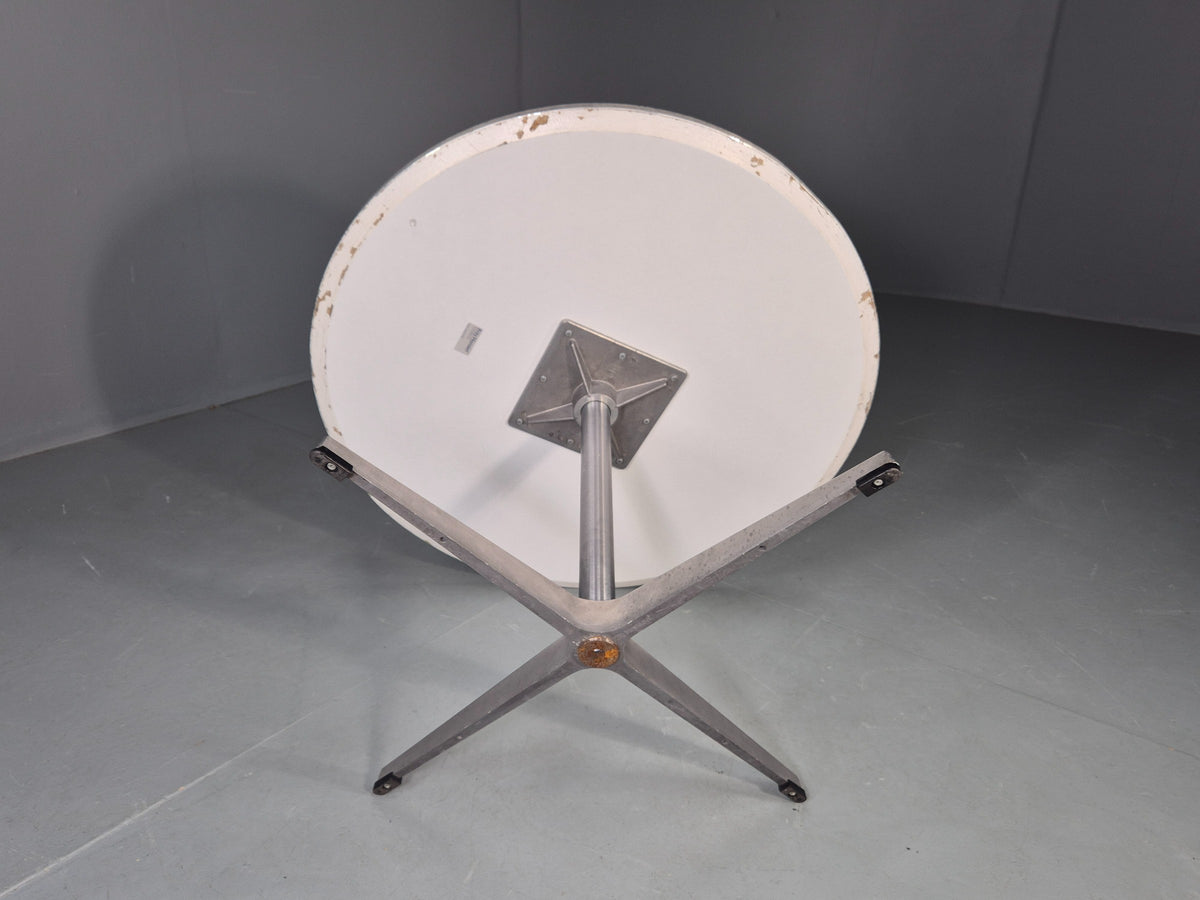 Vintage Fritz Hansen Circular Occasional Table Arne Jacobsen Design EB13002