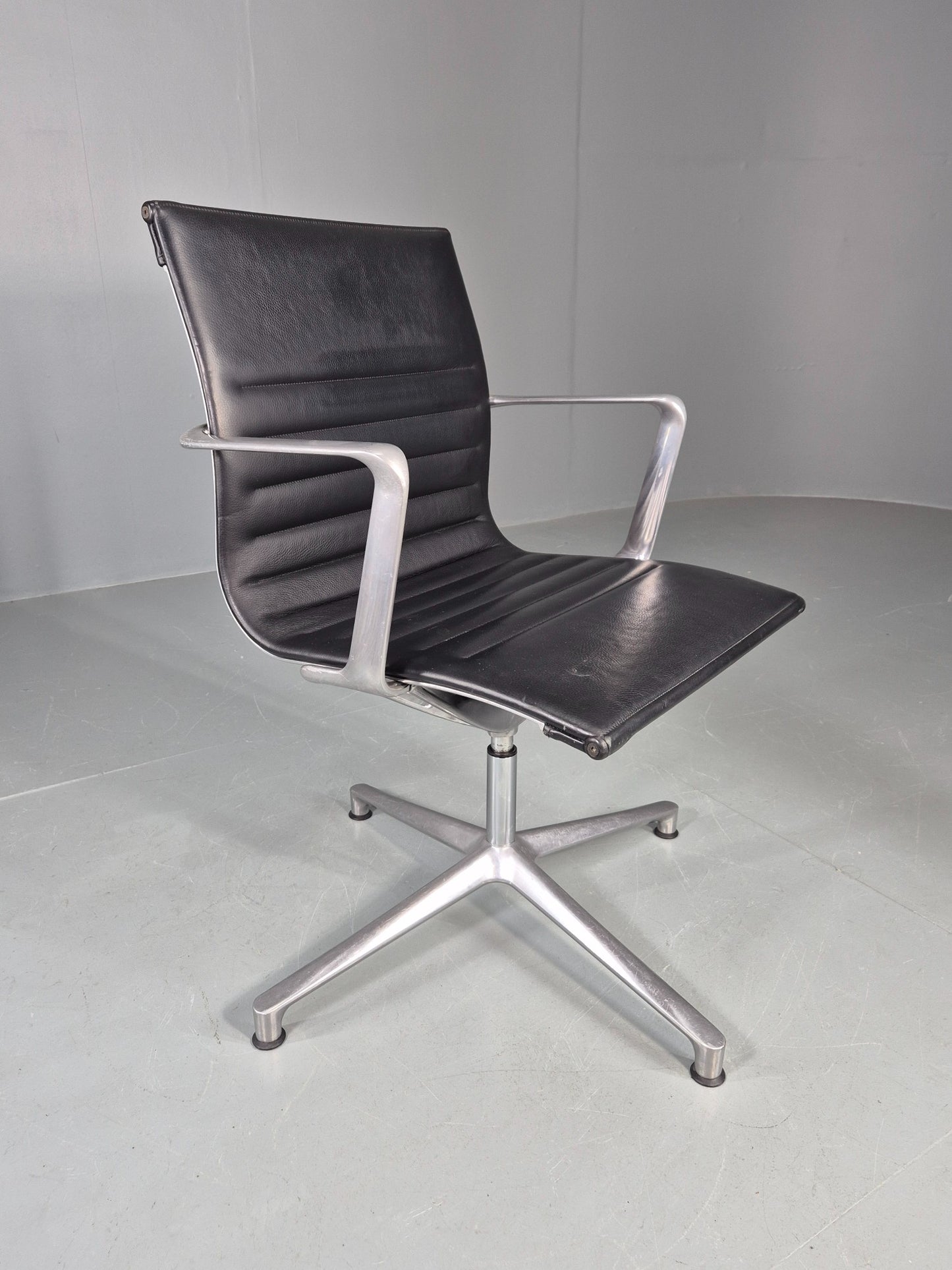 Vintage ICF Eames Style Office Chair Leather and Aluminium EB12241