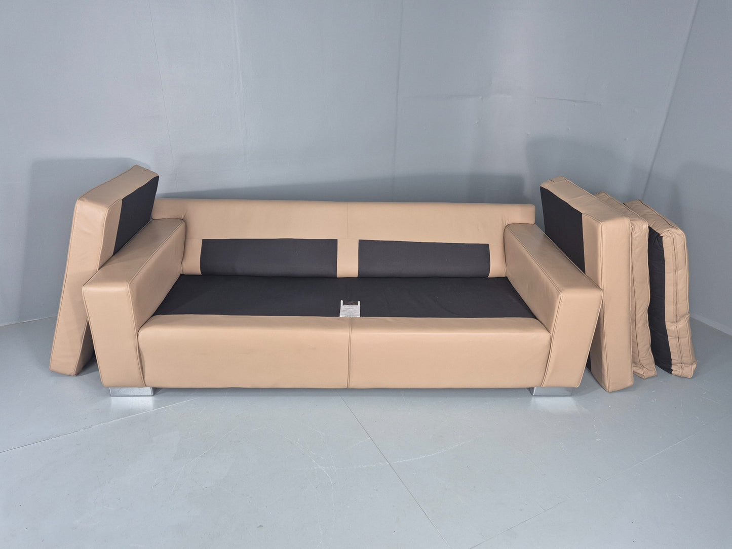 Modern Design 3 Seater Leather Sofa Moores Interiors Bespoke Quality EB11996