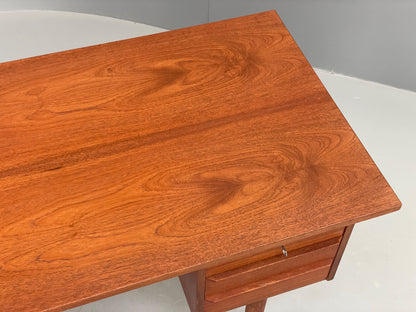 Vintage Danish Teak Desk Mid Century Retro Drawers Beech Legs EB12334